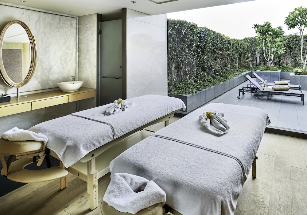 The Den Bengaluru, LXR Hotels & Resorts 18/50