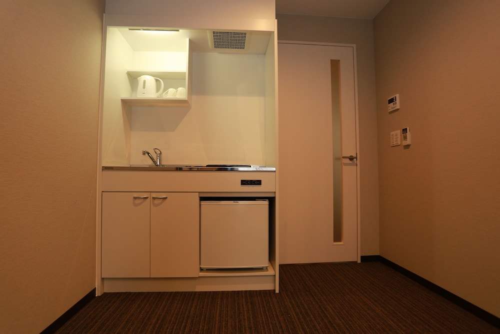 The Base Sakaihigashi Apartment Hotel 50/51