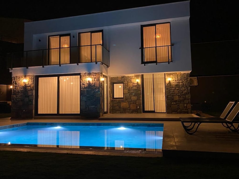 Ibak Sunny Houses 20/50