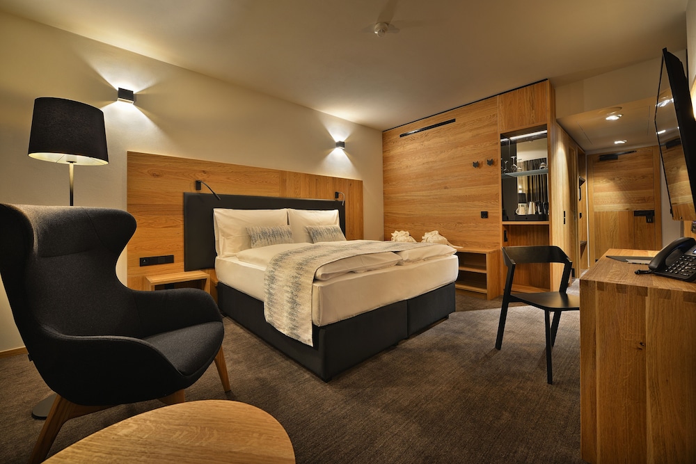 Grand Hotel Hradec 12/50