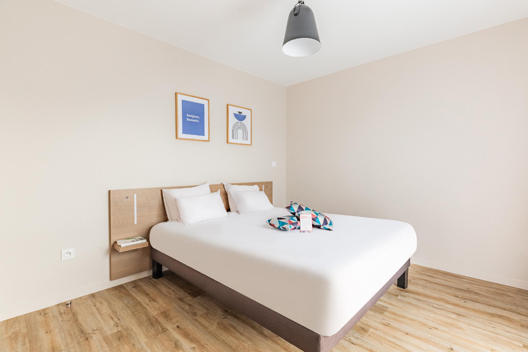 1 BEDROOM, APARTMENT
