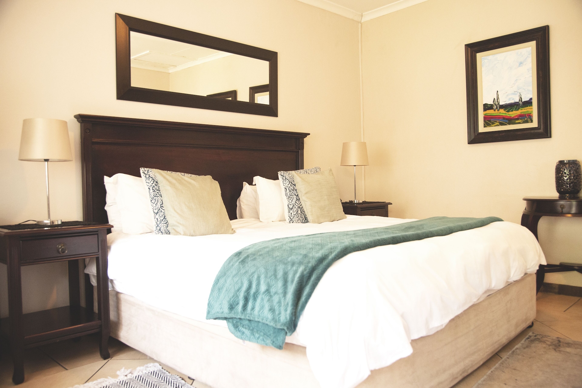 LUXURY, DOUBLE BED
