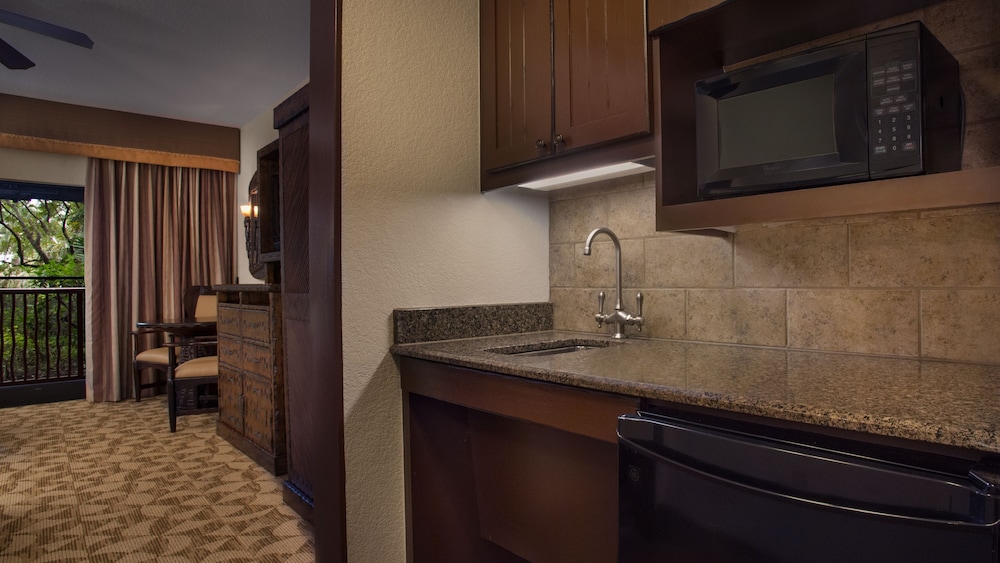 استوديو ديلوكس بسرير كوين بإطلالة مع أريكة، Disney Animal Kingdom Villas Kidani Village 5/5