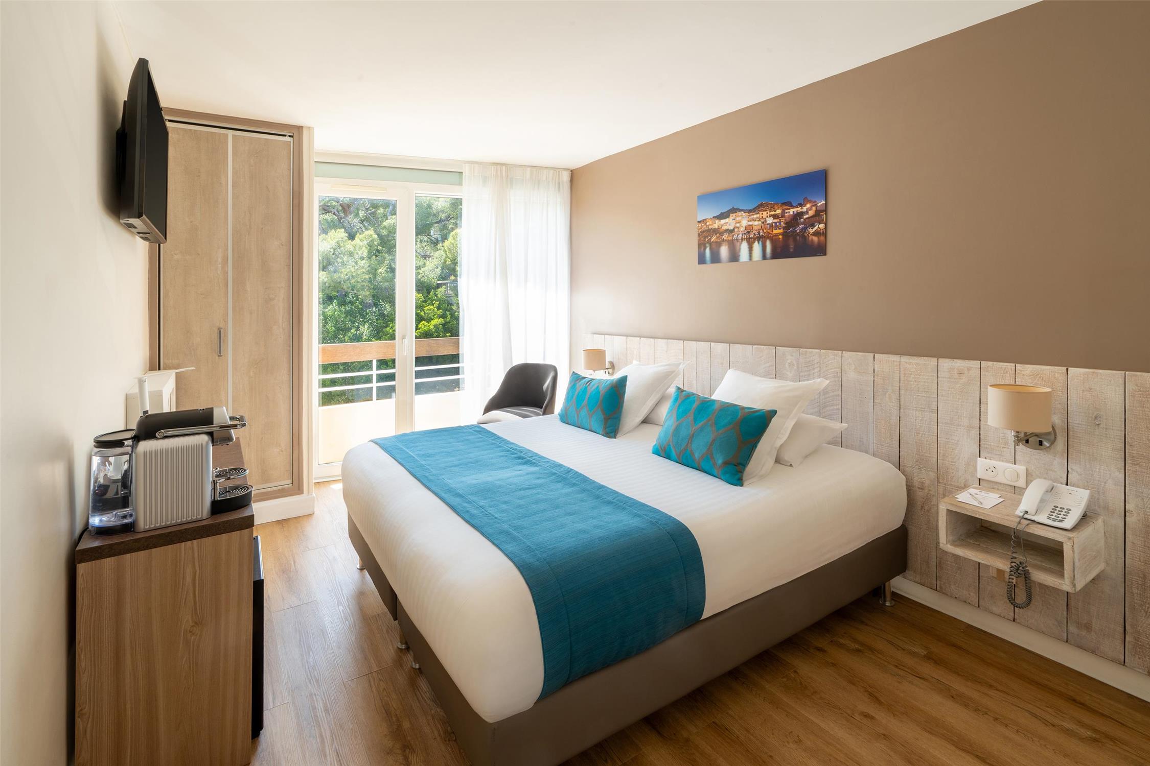Best Western Plus La Rade 19/73