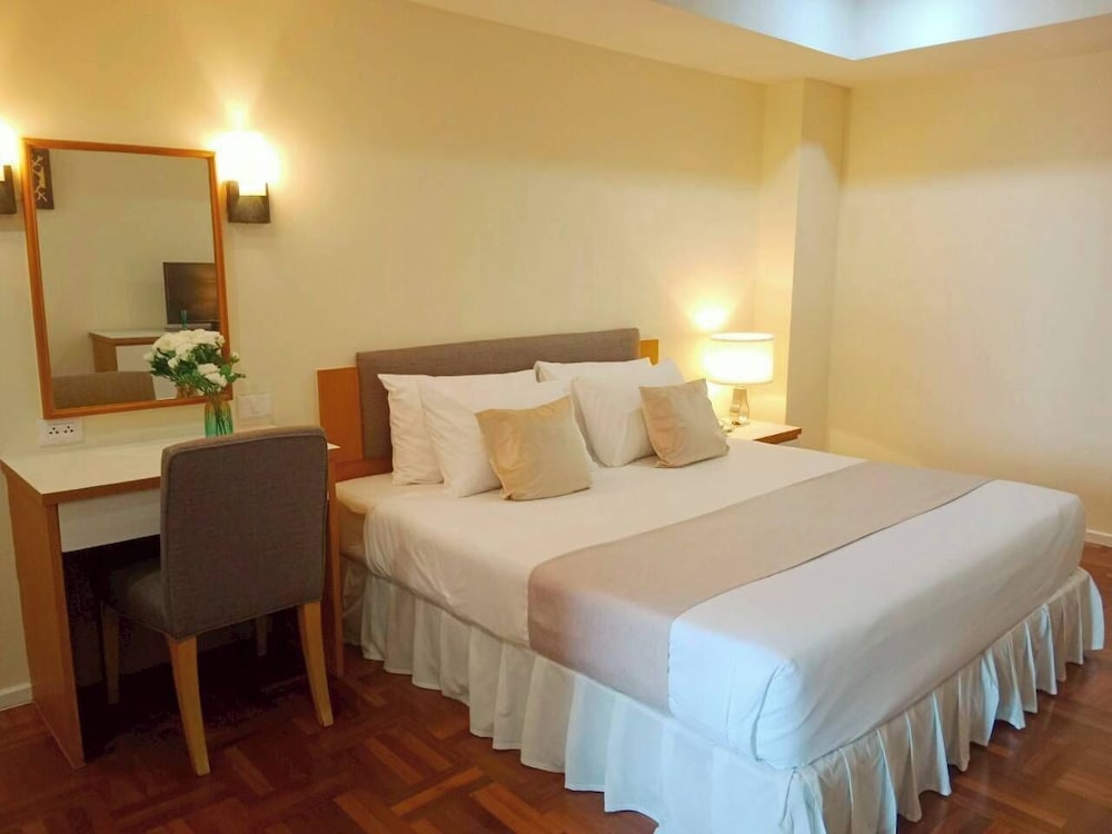 Sky Place Serviced Apartment 22/35
