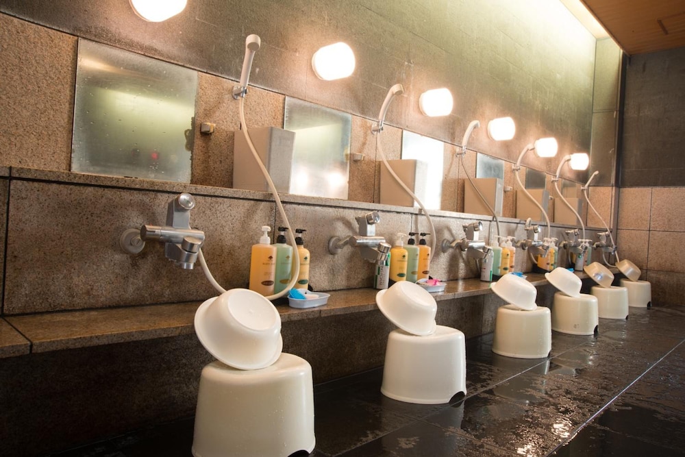 Rex Inn Kawasaki - Caters To Men 32/33