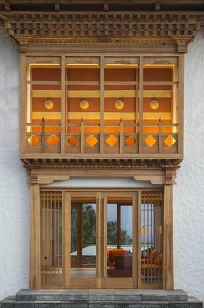 DHENSA BOUTIQUE RESORT 1/33