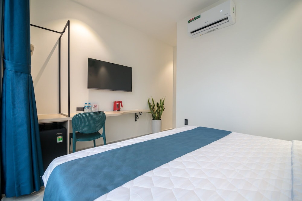 غرفة ديلوكس مفردة بسرير كوين، Bin Bin Hotel 16 - Near Bui Vien Walking Street 10/10