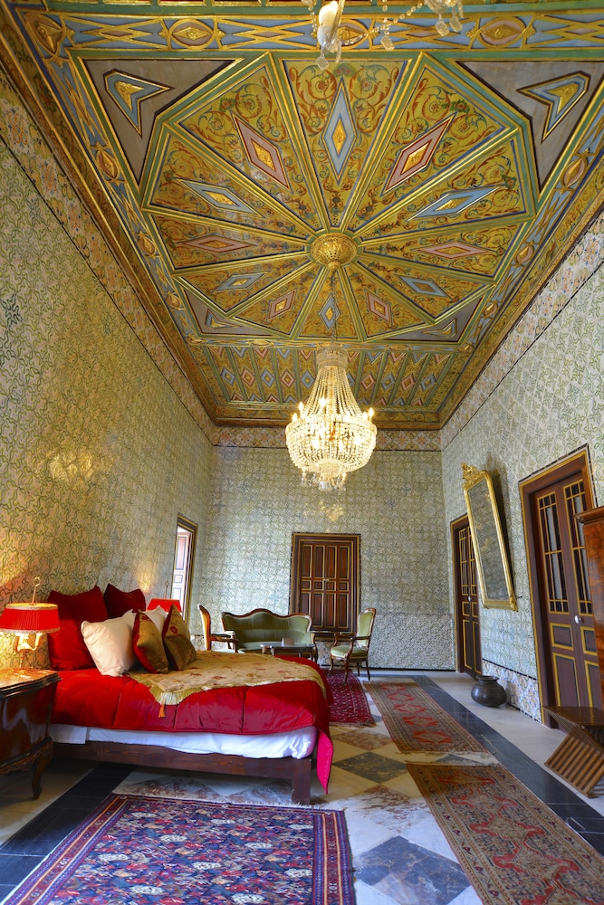 Palais Bayram 18/40