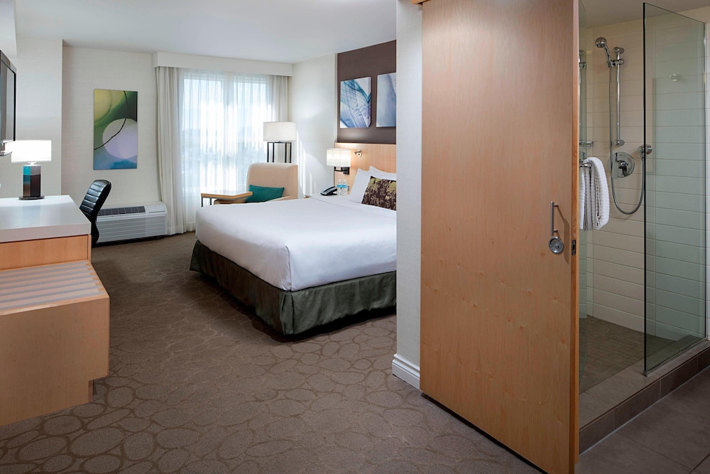 Delta Grand Okanagan Resort 15/62