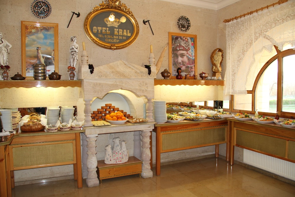 Kral Hotel 5/26