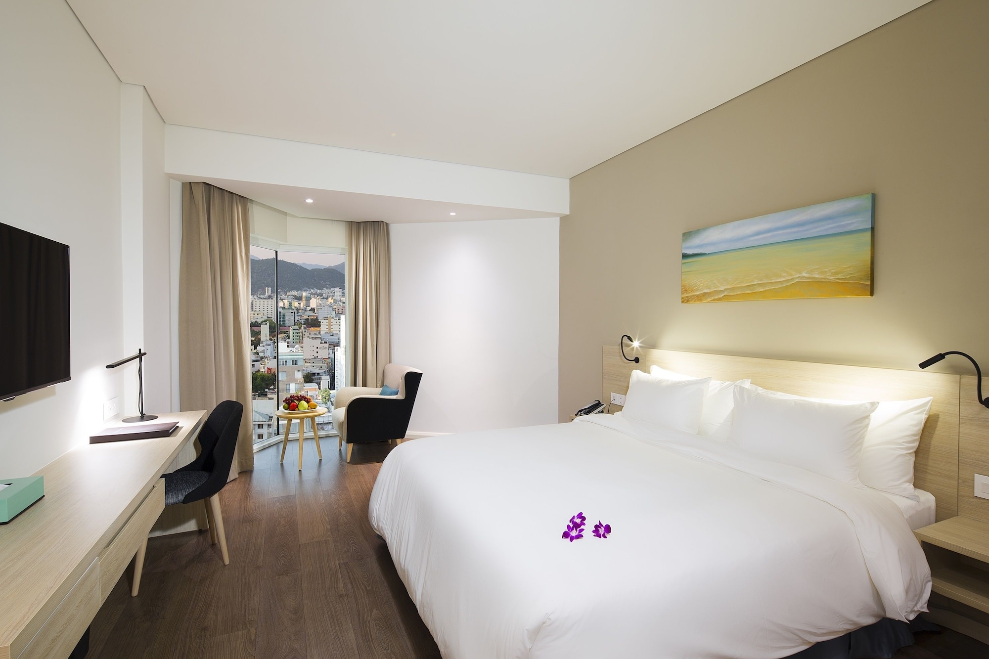EXECUTIVE, DOUBLE BED