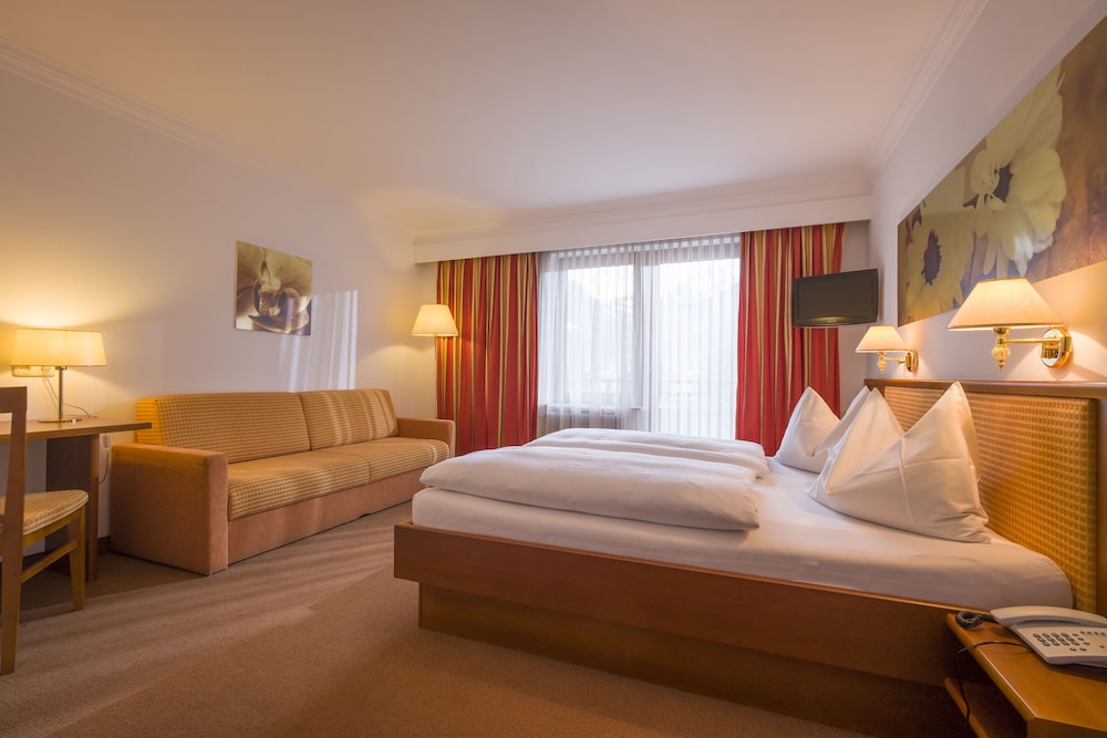 Vital & Sporthotel Brixen 6/50