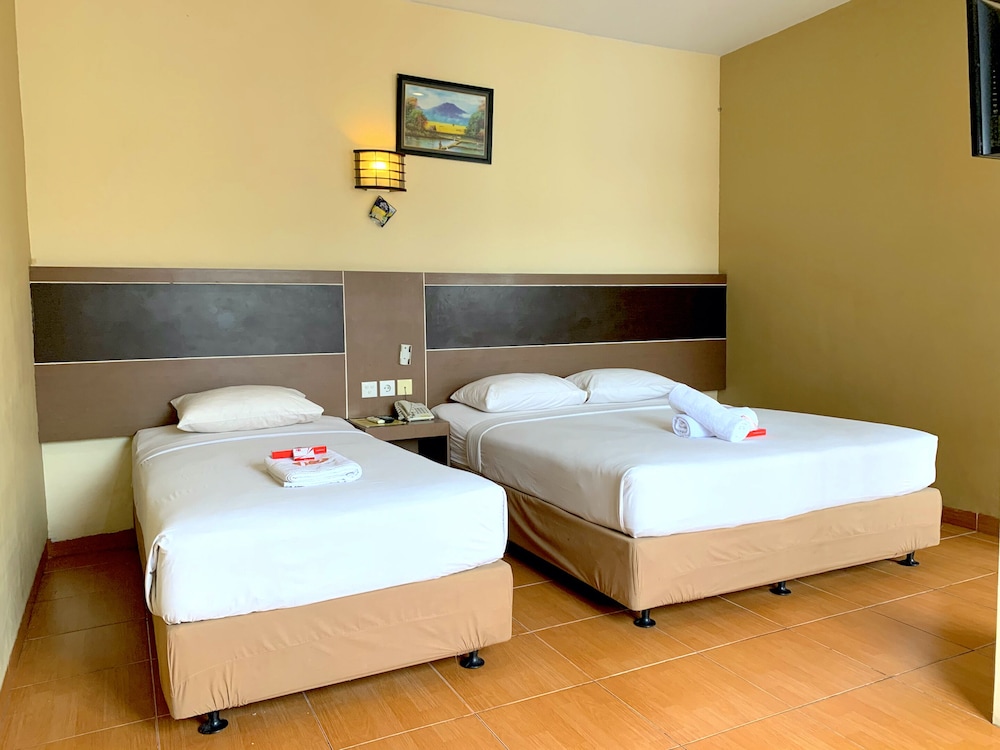 Parma Indah Hotel 18/35