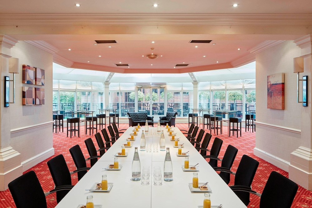 Delta Hotels by Marriott Bristol City Centre 23/29