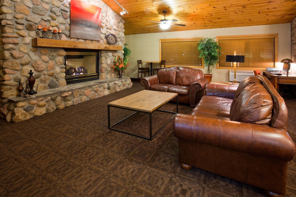 AmericInn by Wyndham Bismarck 34/49