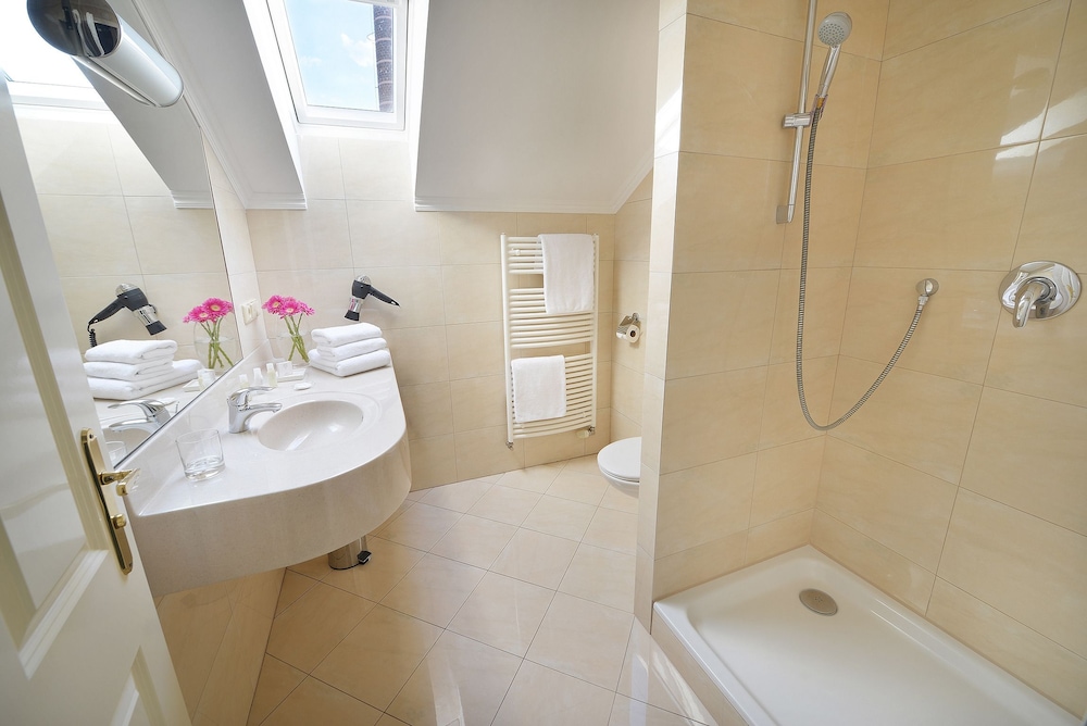 Hotel Angelis 13/39