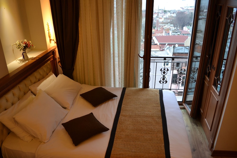 Seven Days Hotel 31/60