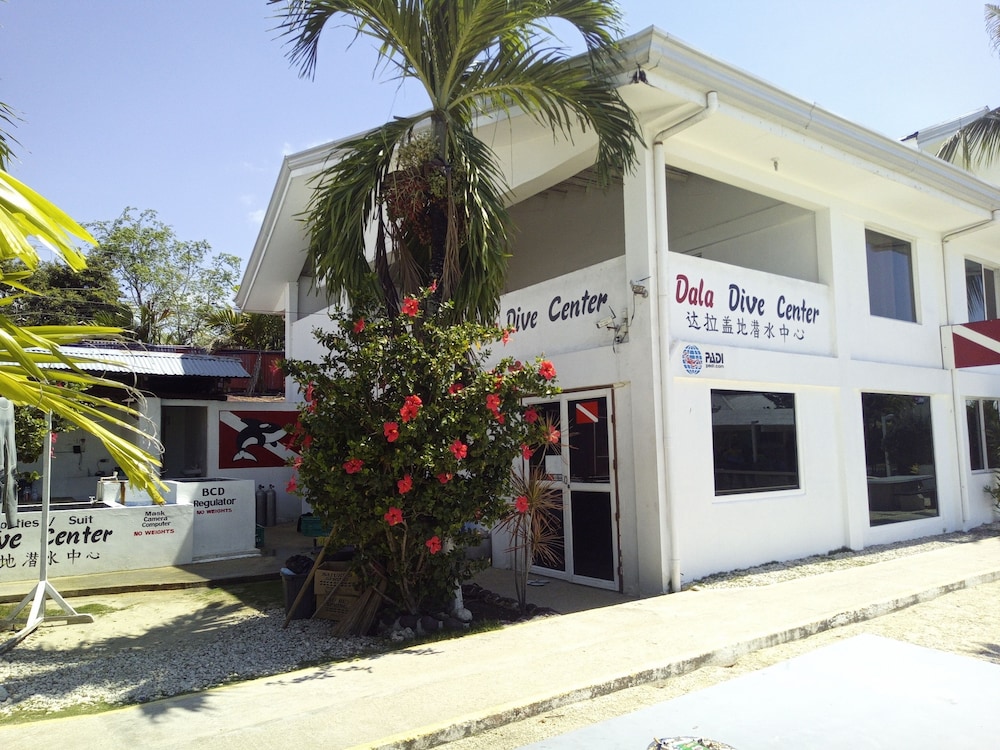 Ocean Bay Beach Resort 3/50