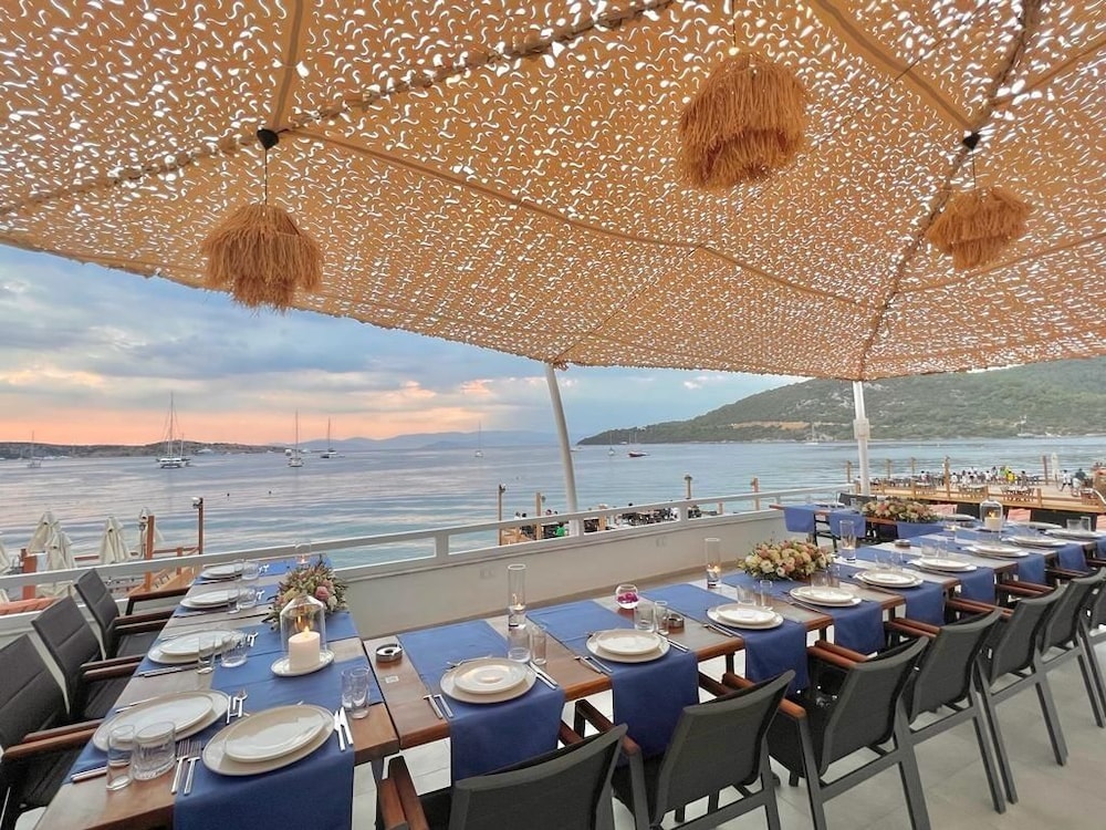 Lavinya Otel 38/50