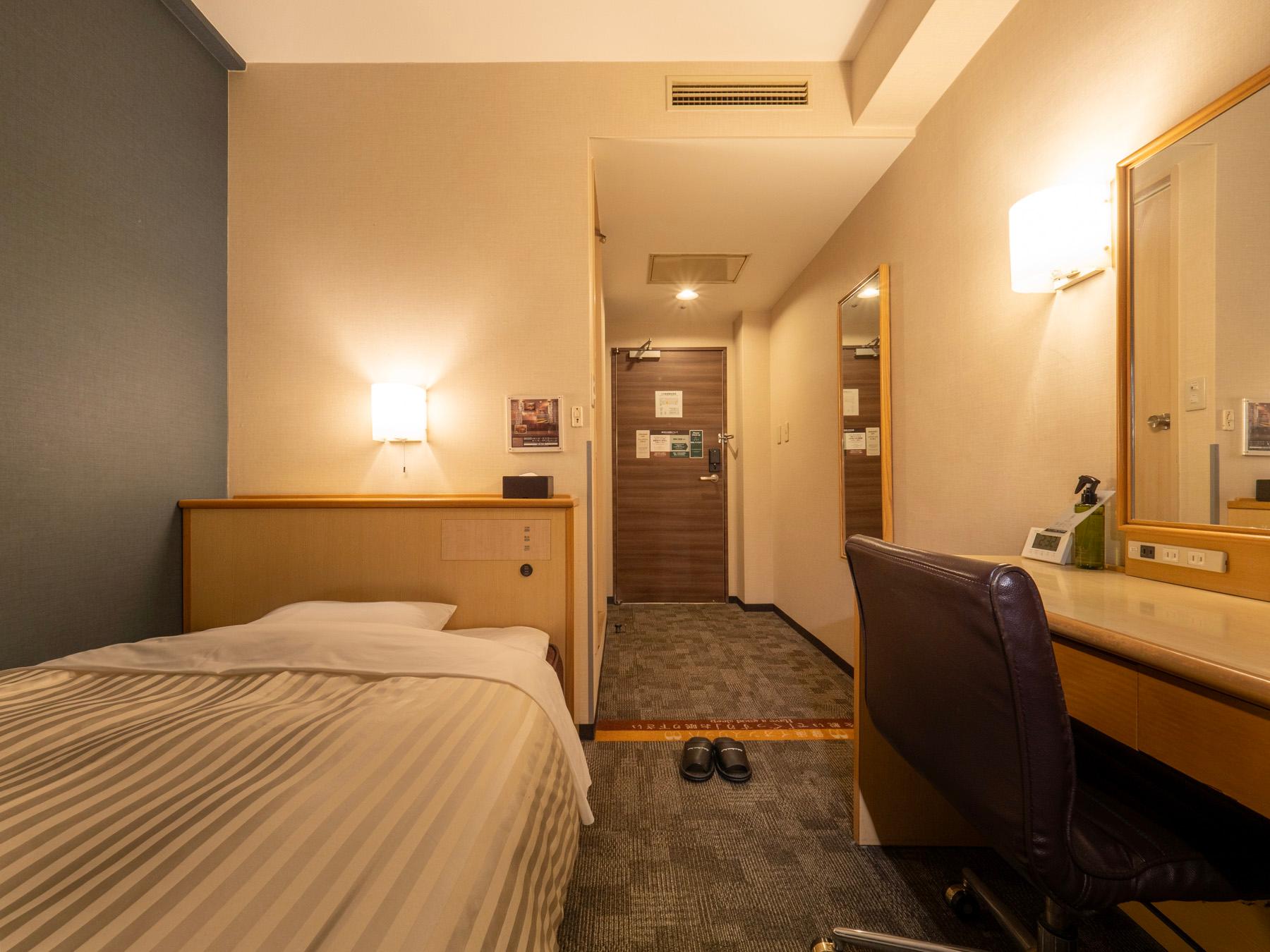 Semi Room, Standard, Single, Semi Double Bed