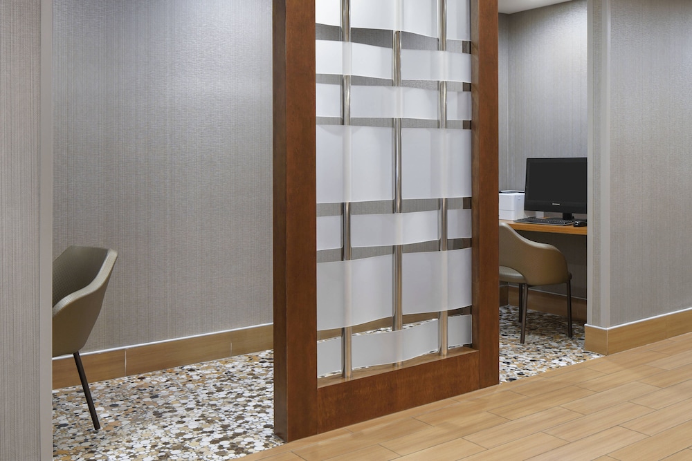 Springhill Suites Scottsdale North 23/36