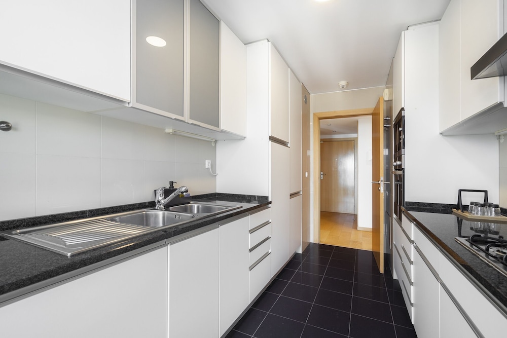 Panoramic Living 49/50