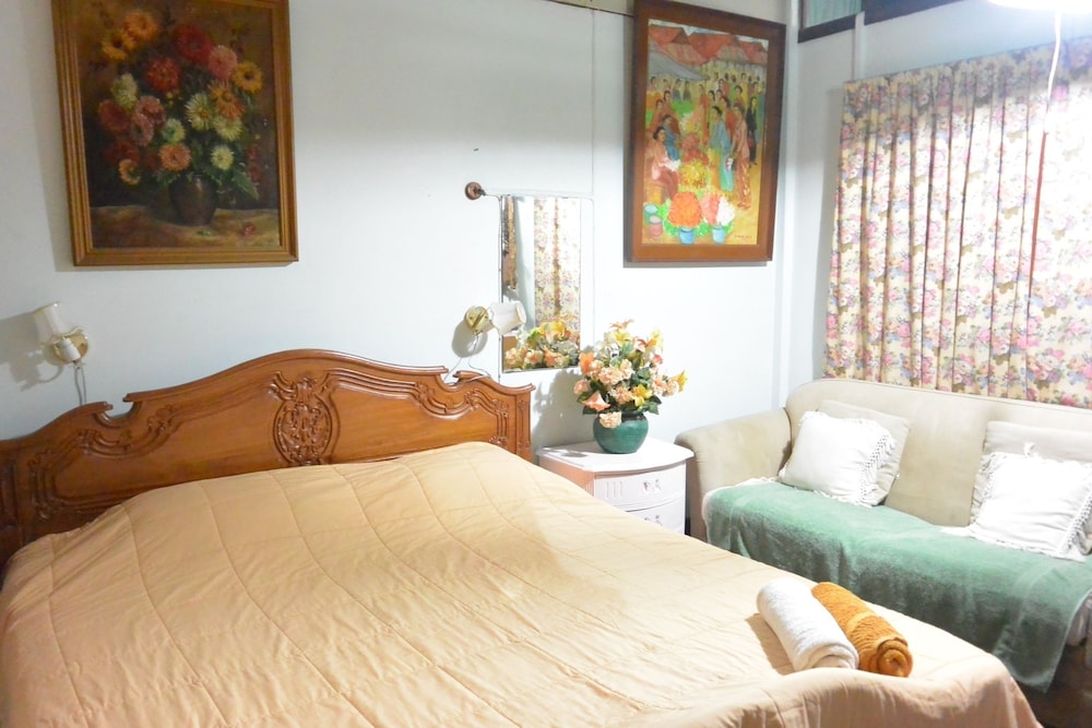Kings Home Hua Hin 30/45