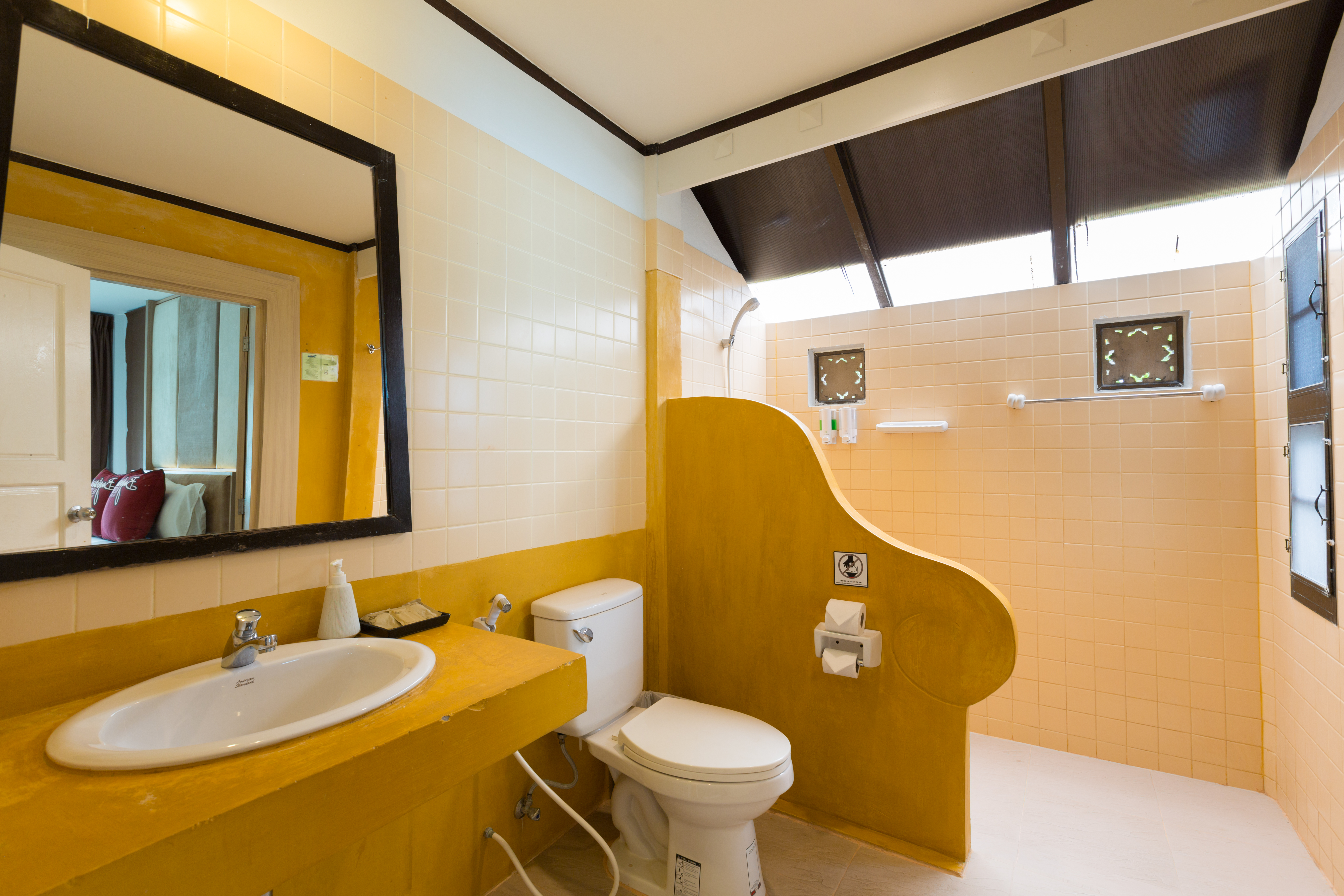 Bay View Resort Koh Phi Phi in PHI PHI ISLAND