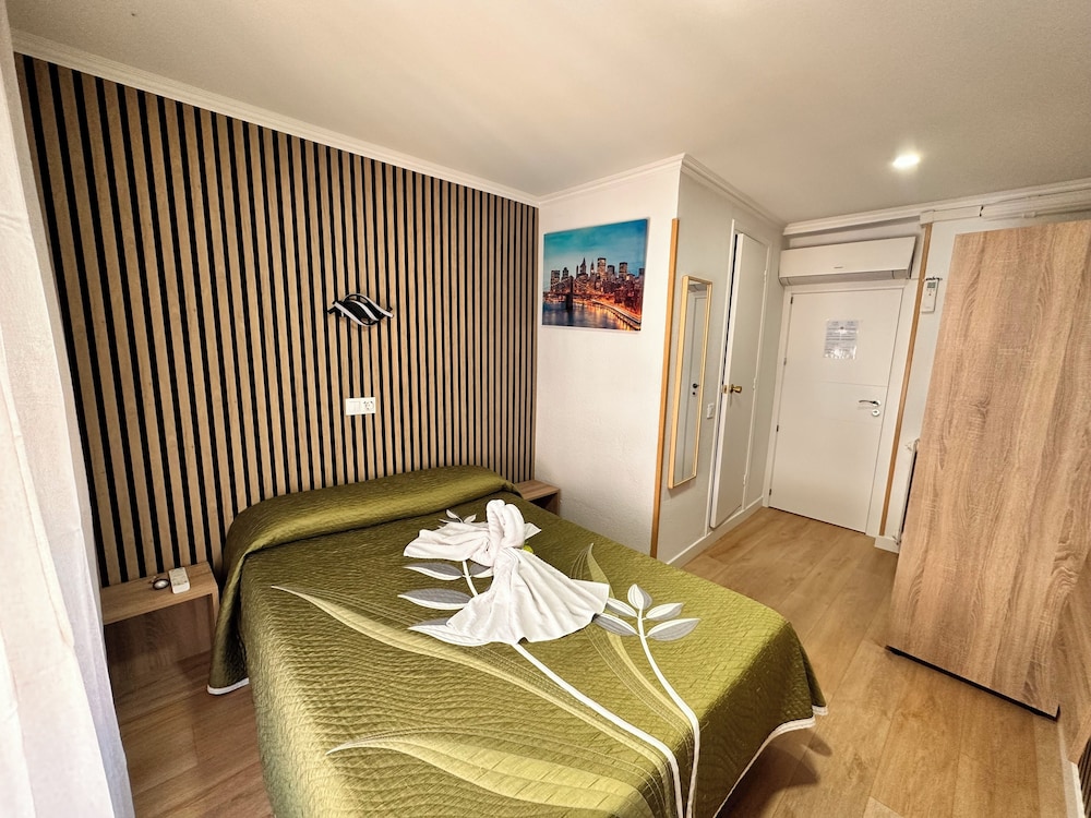 Hostal Rober 32/59