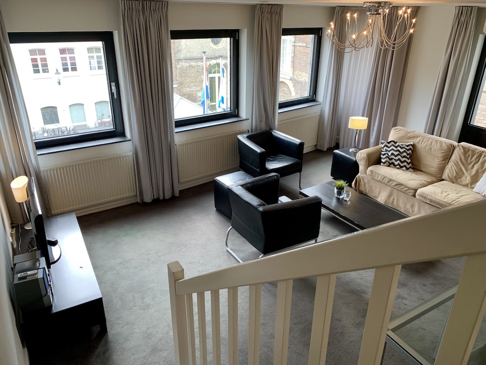 Derlon Hotel Maastricht 46/68