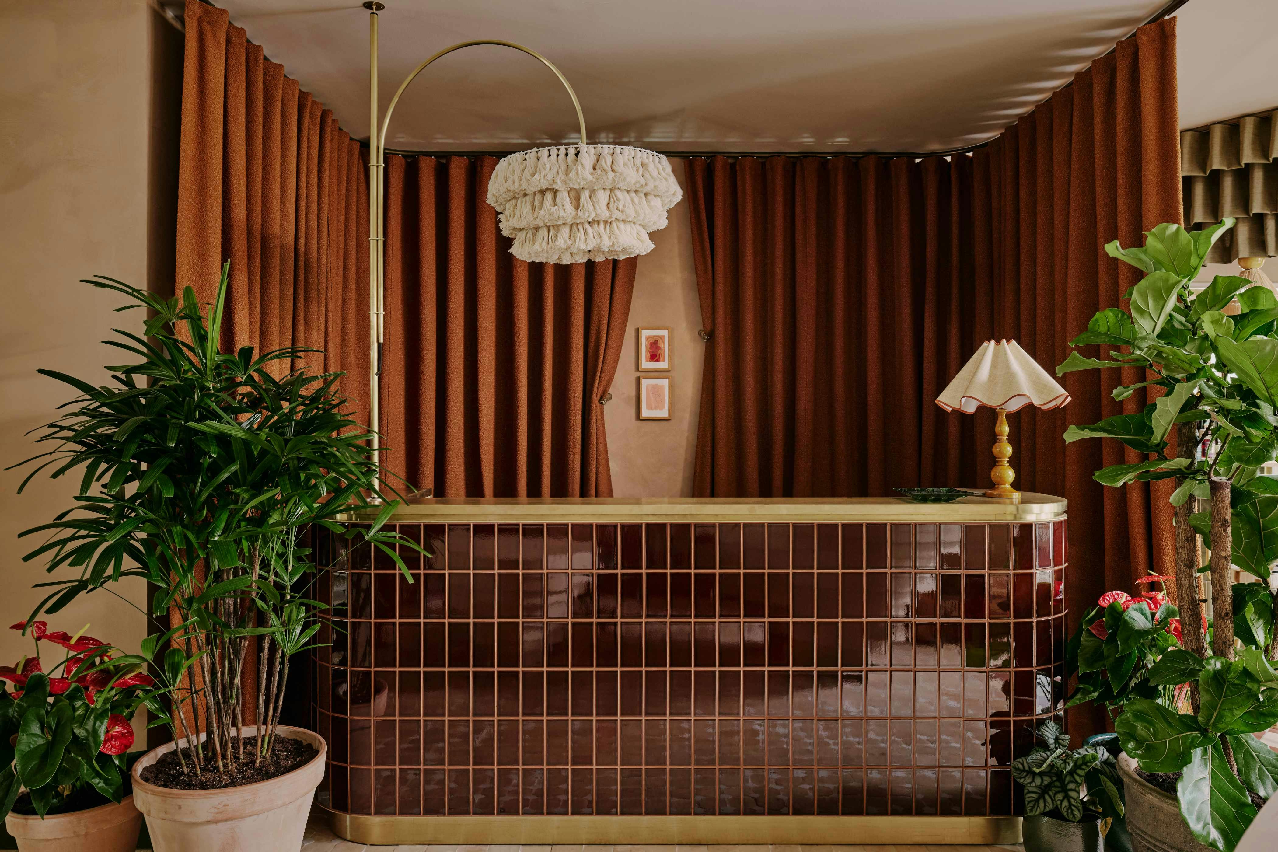 Ember Locke, Kensington 2/50