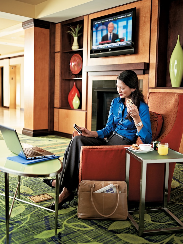 Fairfield Inn & Suites Seymour 40/40