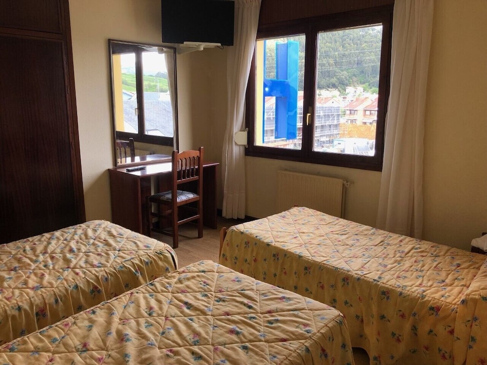 Hotel Costa Cantabra 15/35