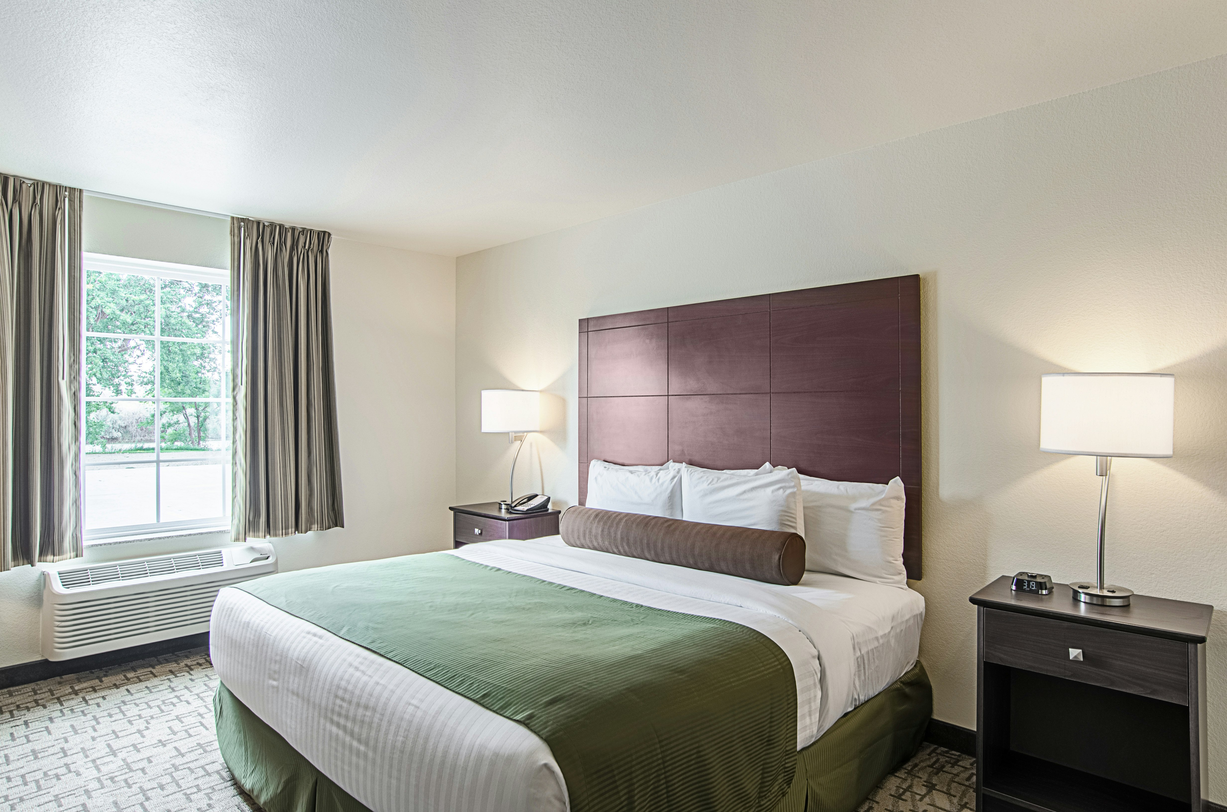 Cobblestone Inn & Suites - Guernsey 16/57