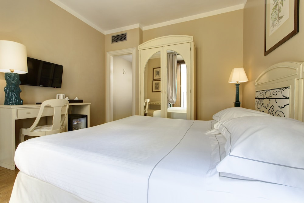 Grand Hotel Cavour 11/76