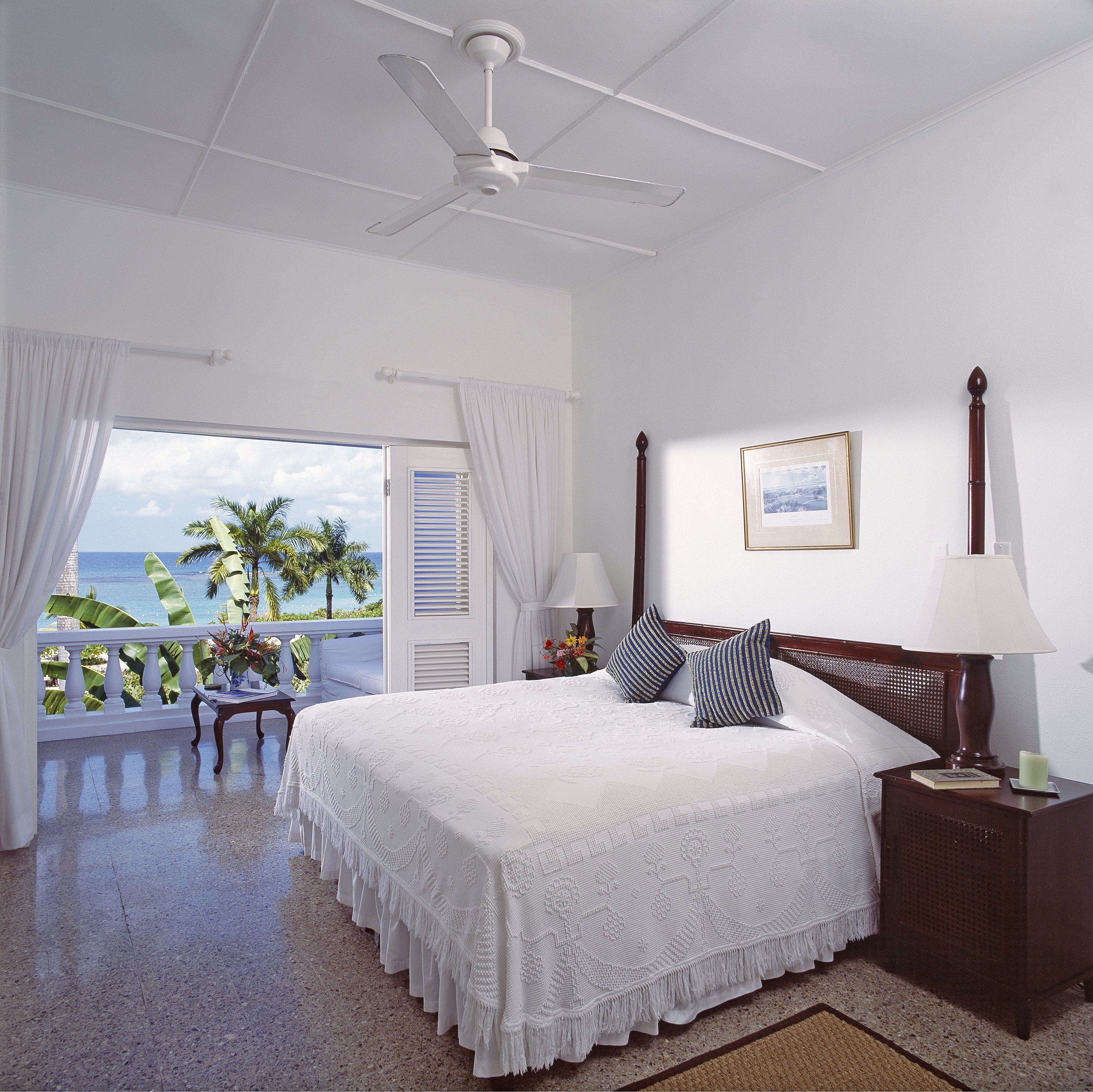 Suite, Balcony