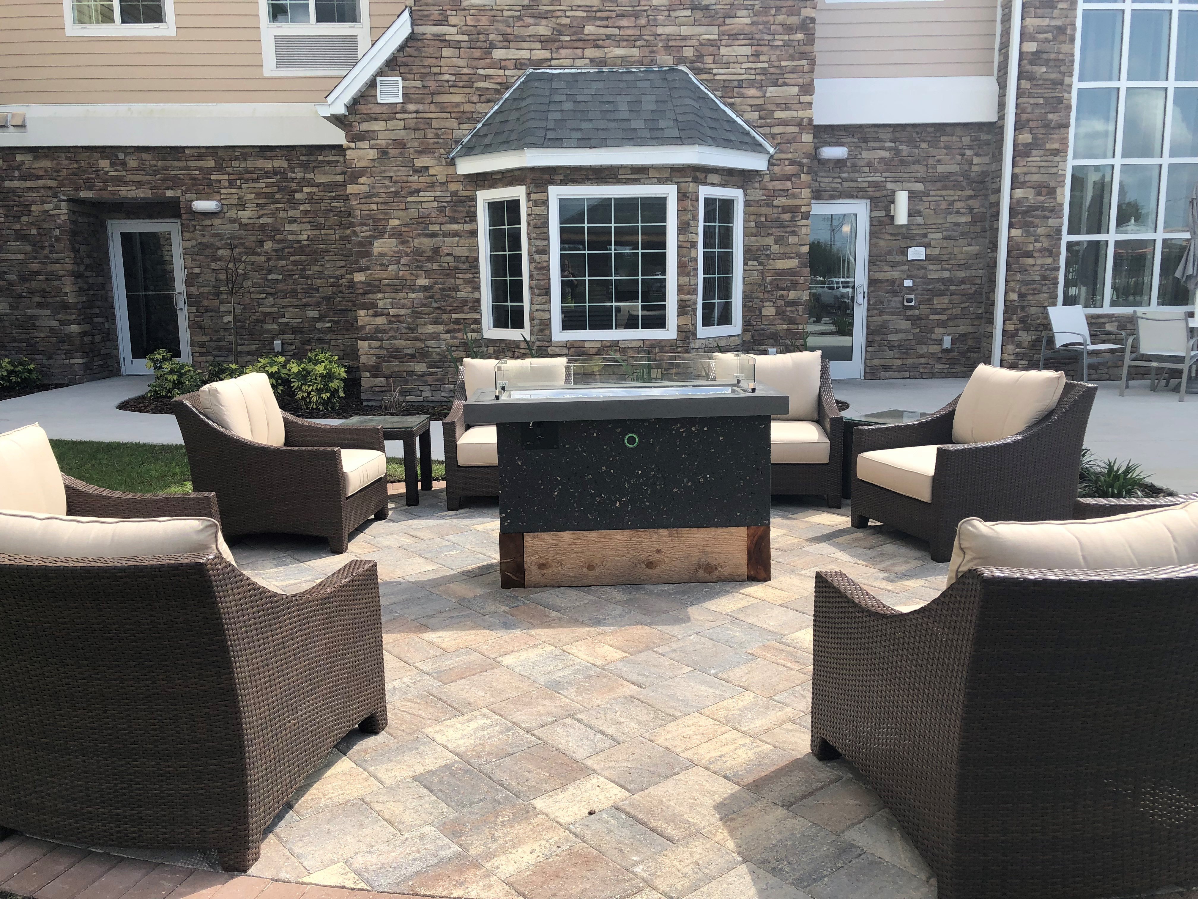 Staybridge Suites Lakeland West 16/34
