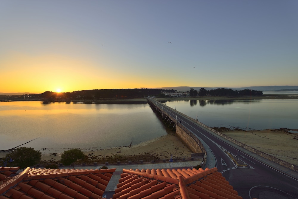 Hotel Puente De La Toja 24/27