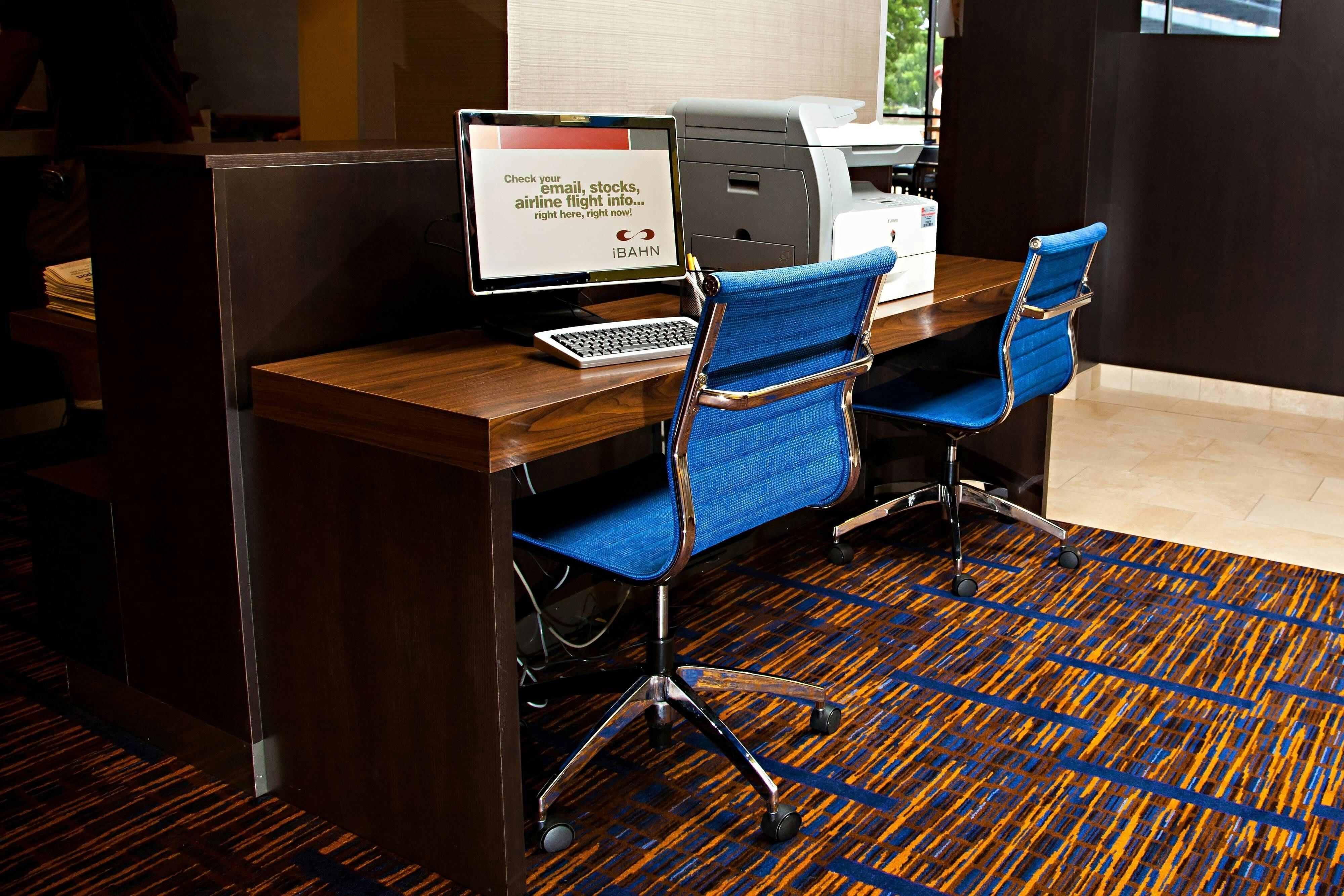 Courtyard By Marriott La Crosse 18/23