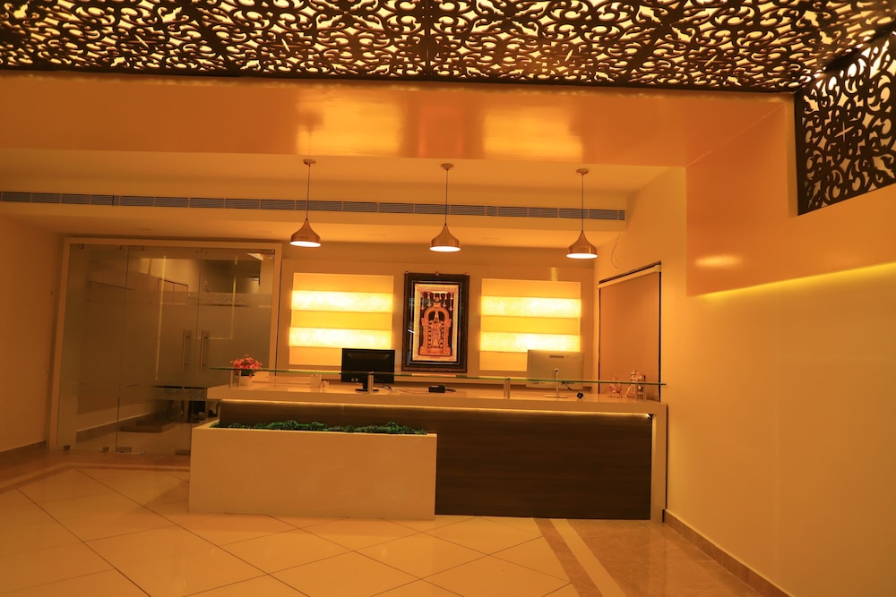 T.M Hotel 7/37