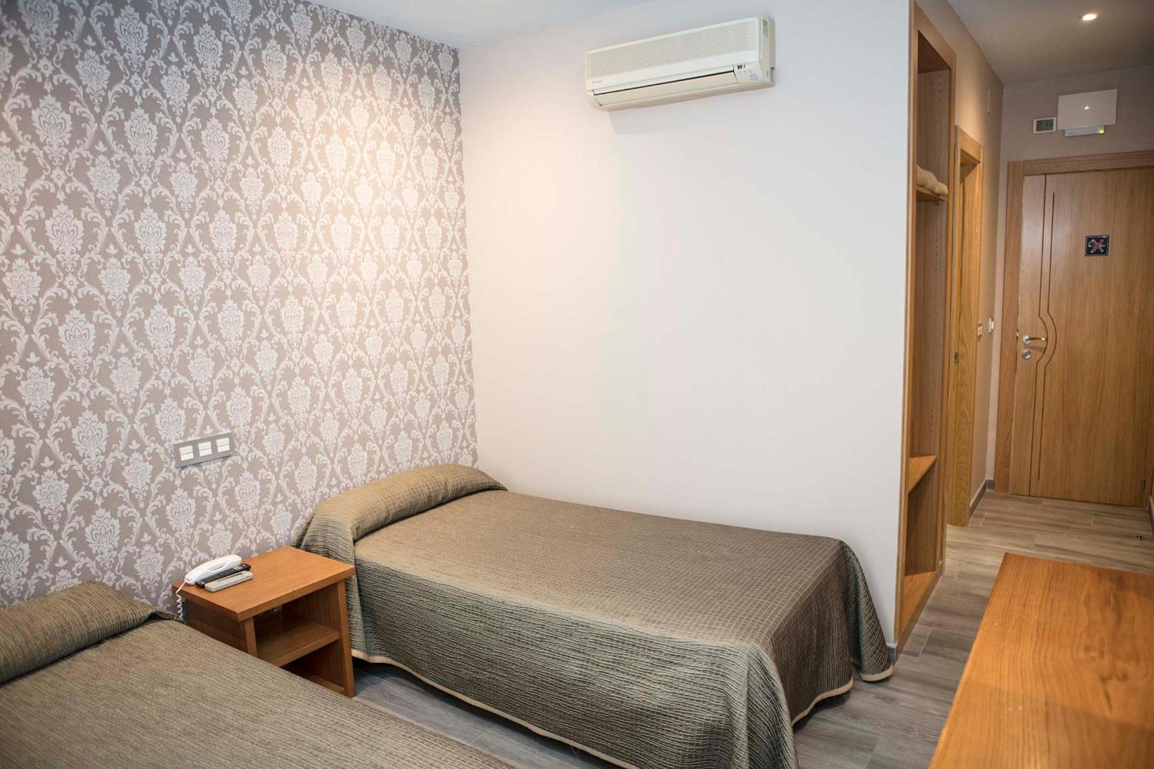 Hotel Simancas 18/26