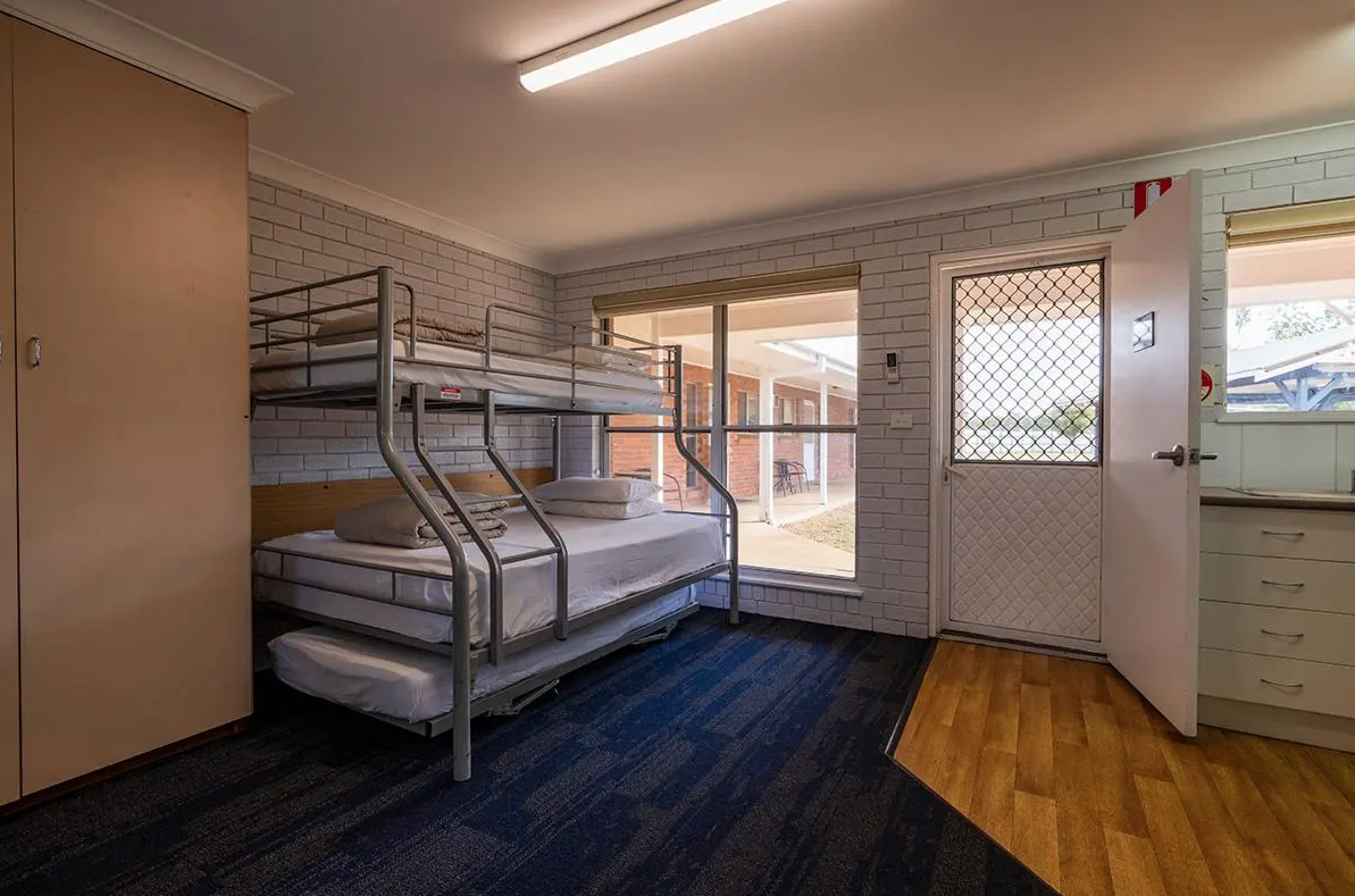 Motel