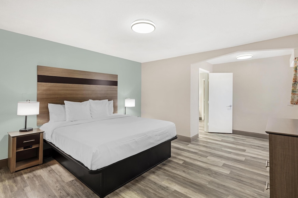 Apartment, 2 King Beds, Sofa, Kitchen