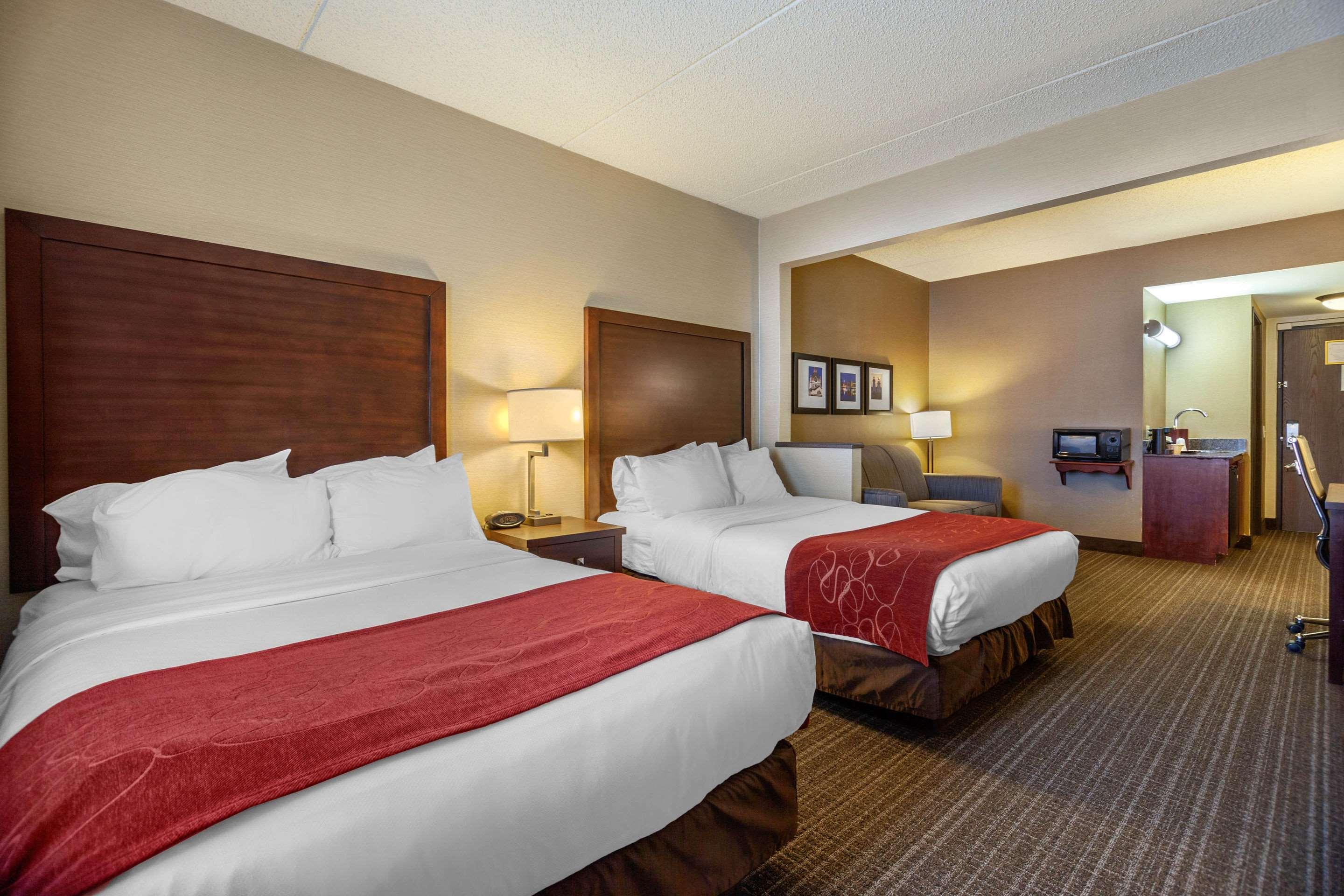 SUITE, 2 DOUBLE BEDS, ACCESSIBLE