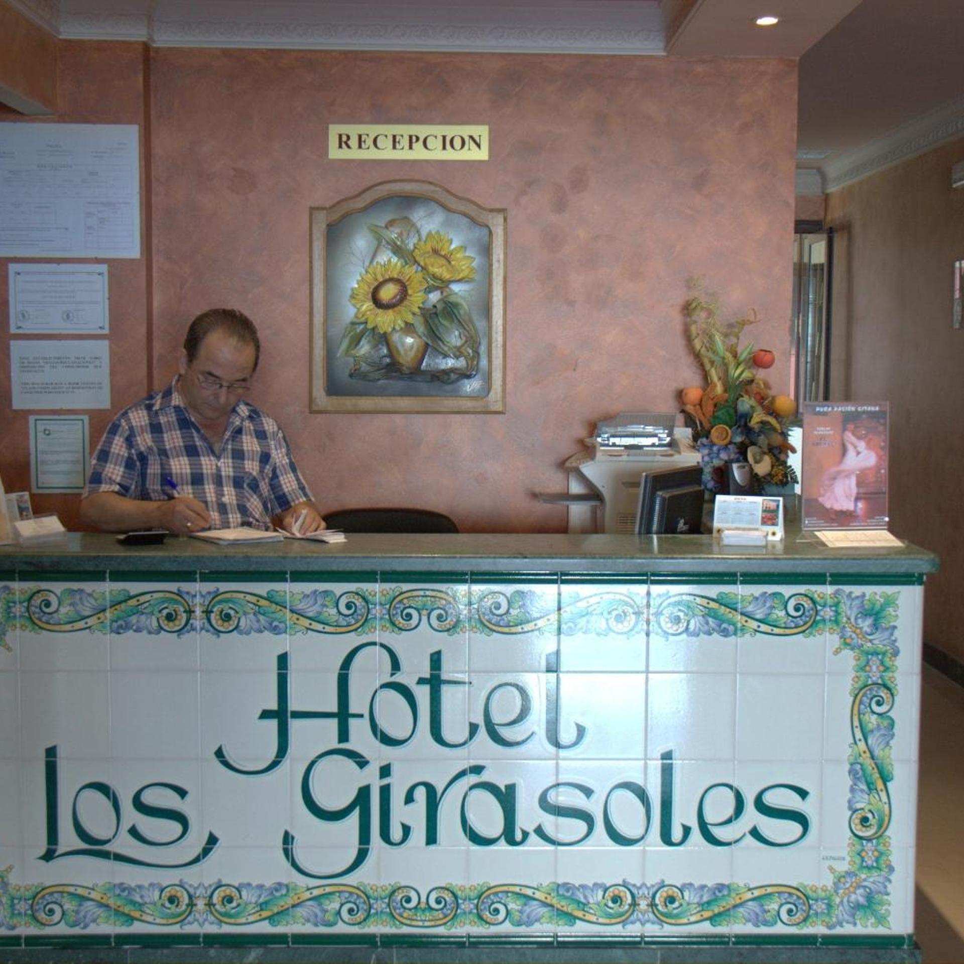Hotel los Girasoles 5/50
