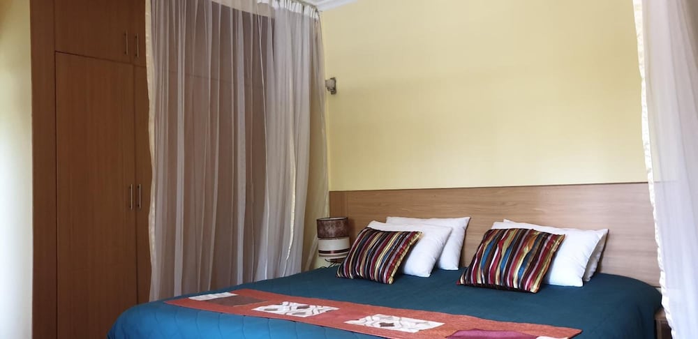 Spurwing Guest House 15/50