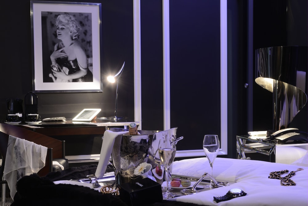 Art Hotel Rochecorbon 55/74