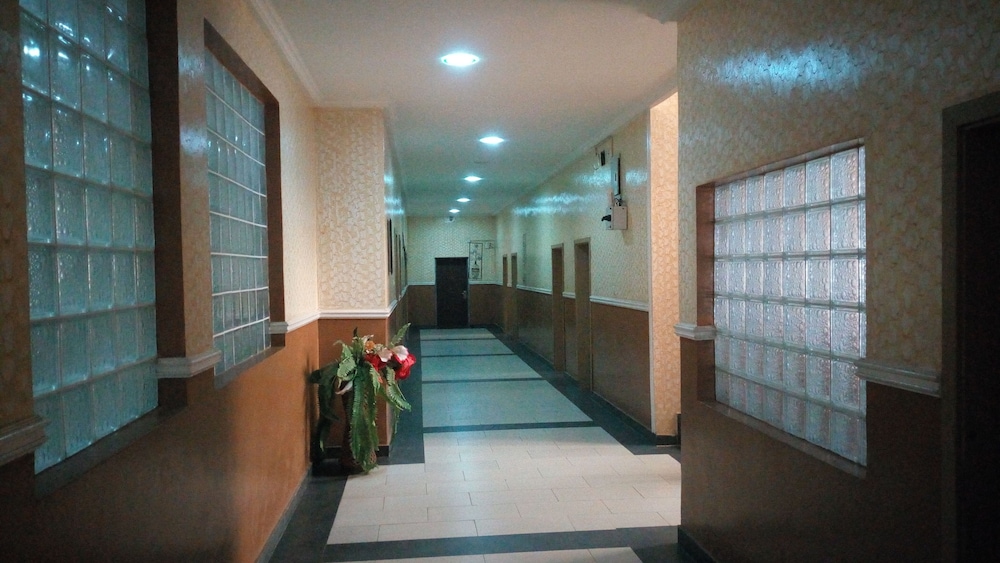 Mataan Hotel Suites 13/20