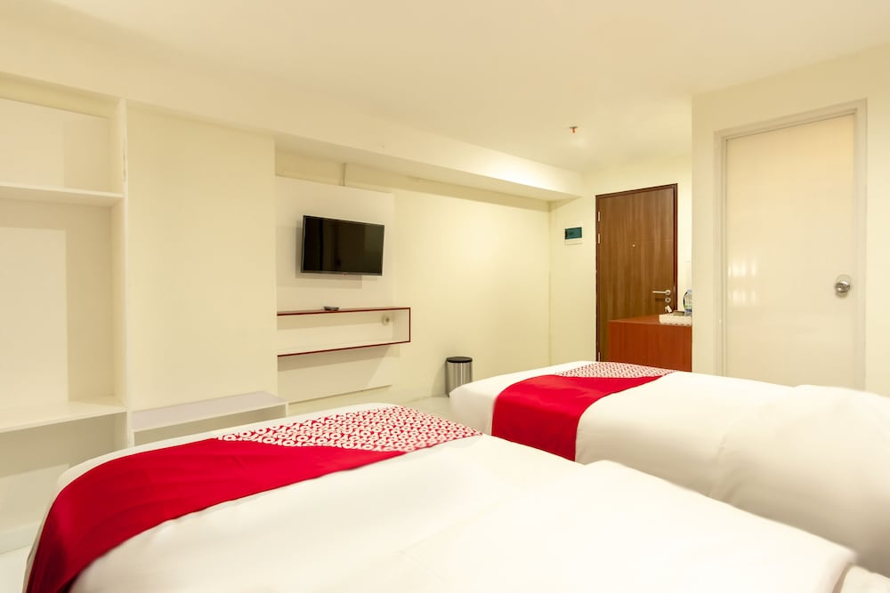 Oyo Flagship 1481 Apartemen Sentraland Medan 18/22